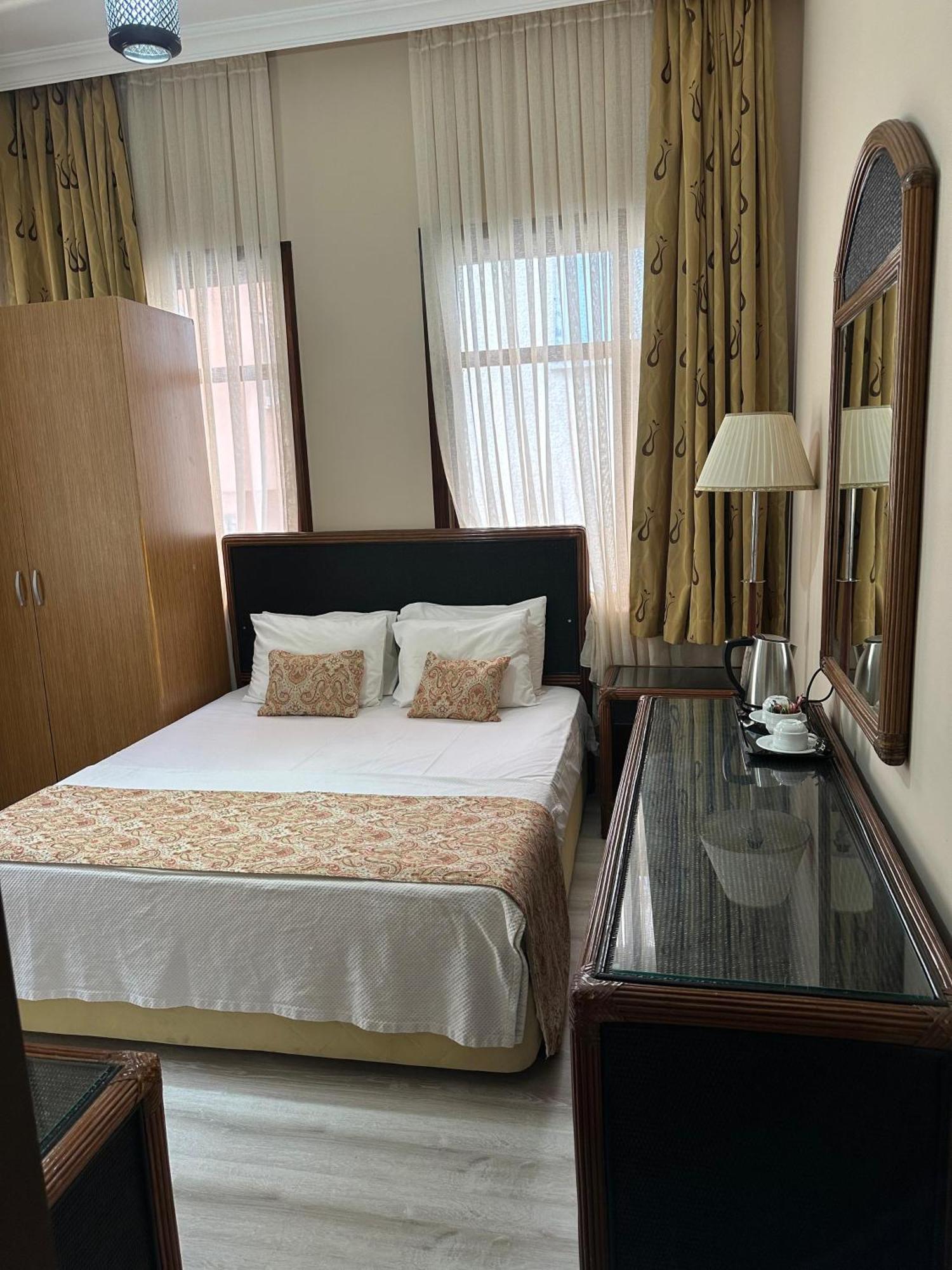 Loost Town Inn Hotel Antalya Ngoại thất bức ảnh