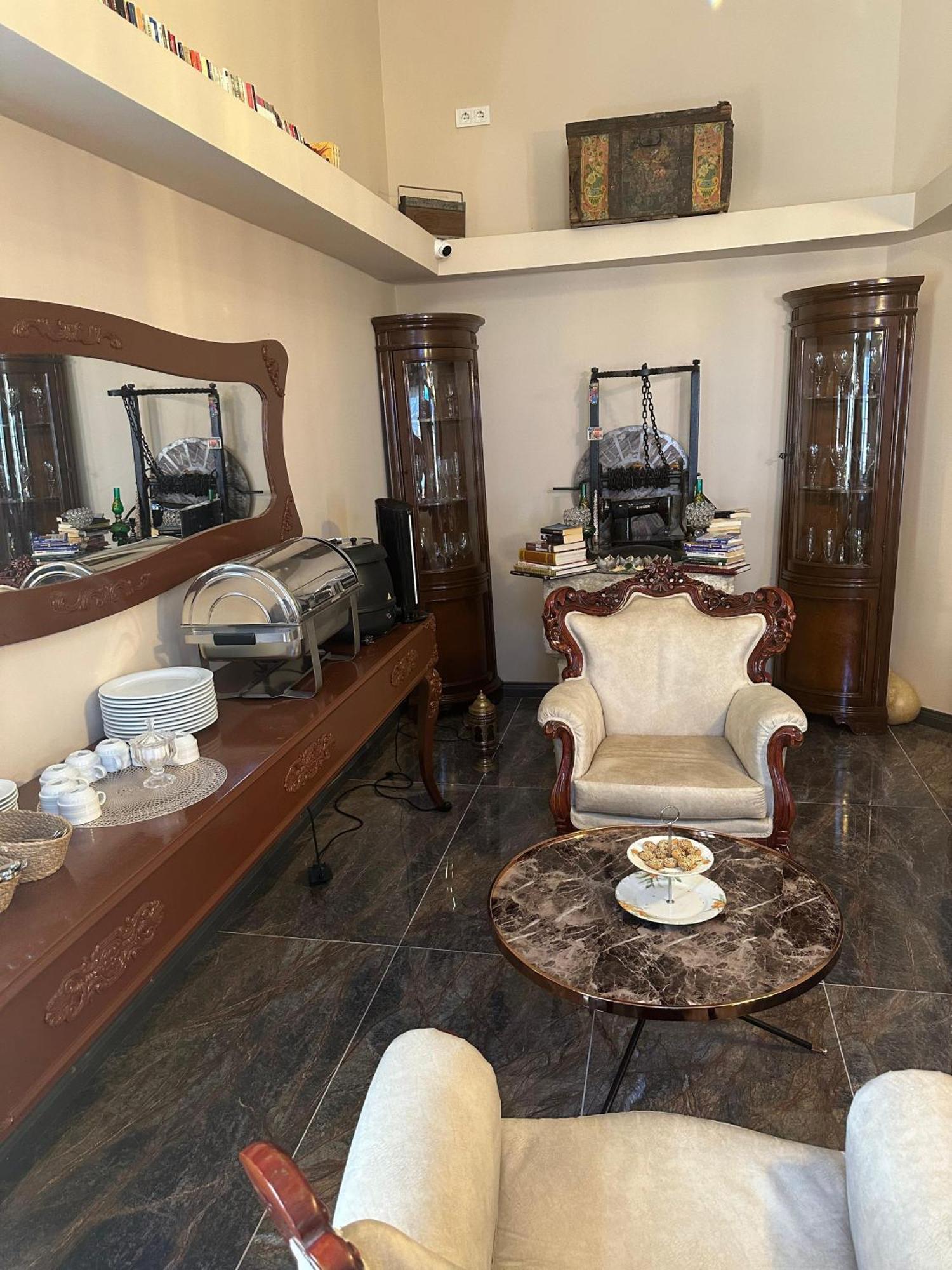 Loost Town Inn Hotel Antalya Ngoại thất bức ảnh