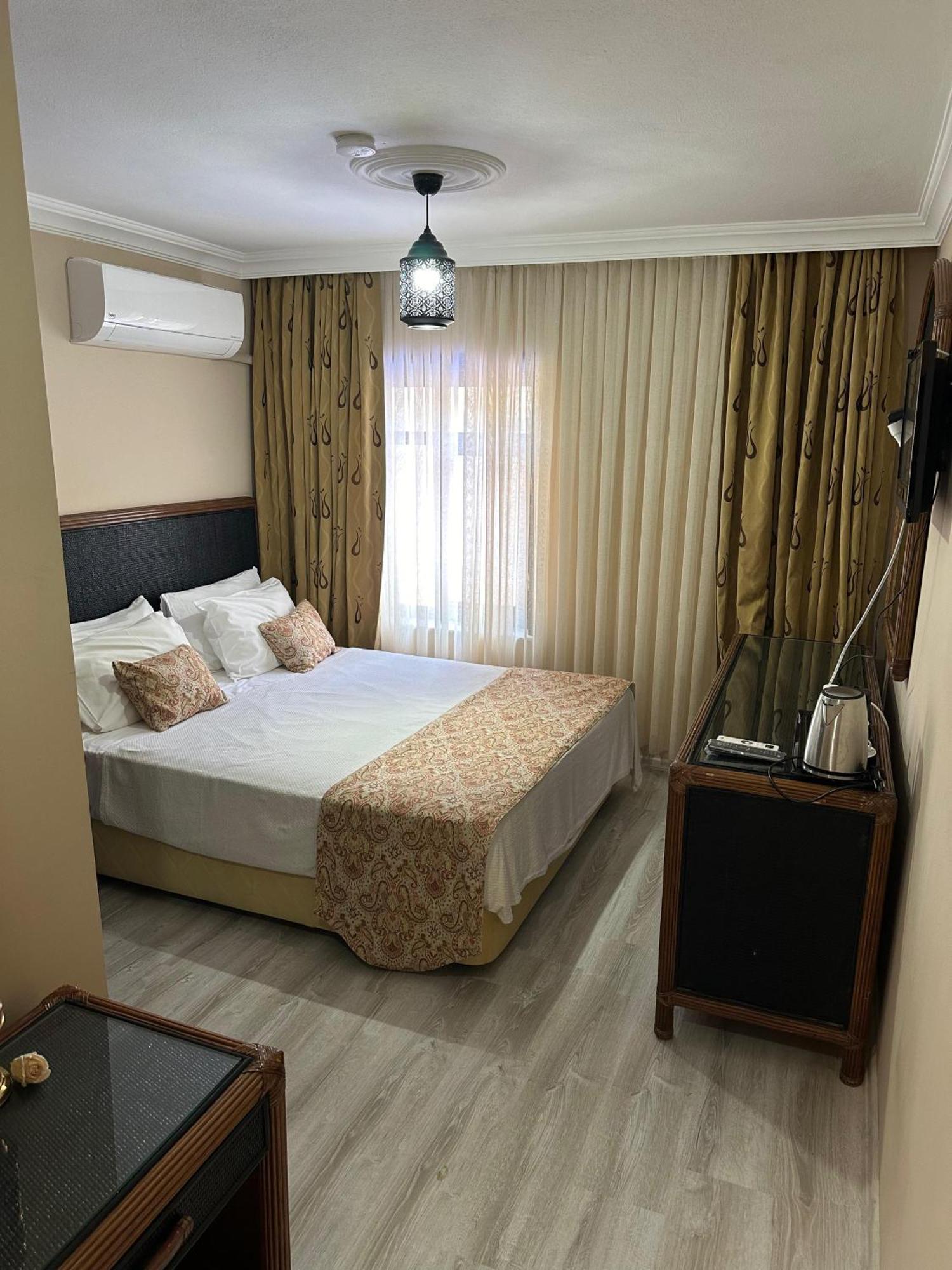 Loost Town Inn Hotel Antalya Ngoại thất bức ảnh